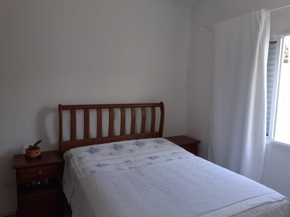 VENDO CASA COM 02 SUITES NO BA